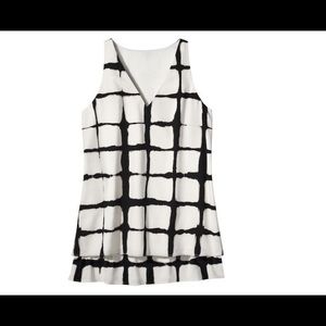 beautiful black and white blouse